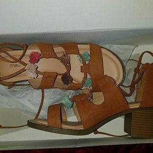 Maurices Sandals